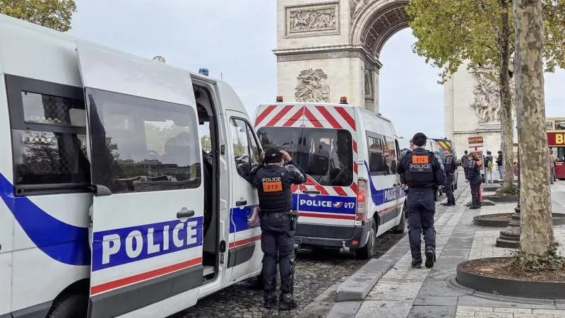 France approves bill making protesters collectively liable