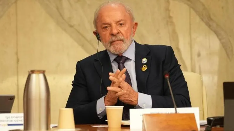 Lula to take part in TV debates that Bolsonaro declined