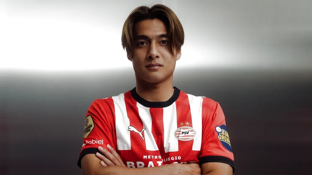 PSV officially secures Sano — Japanese midfielder joins from NEC