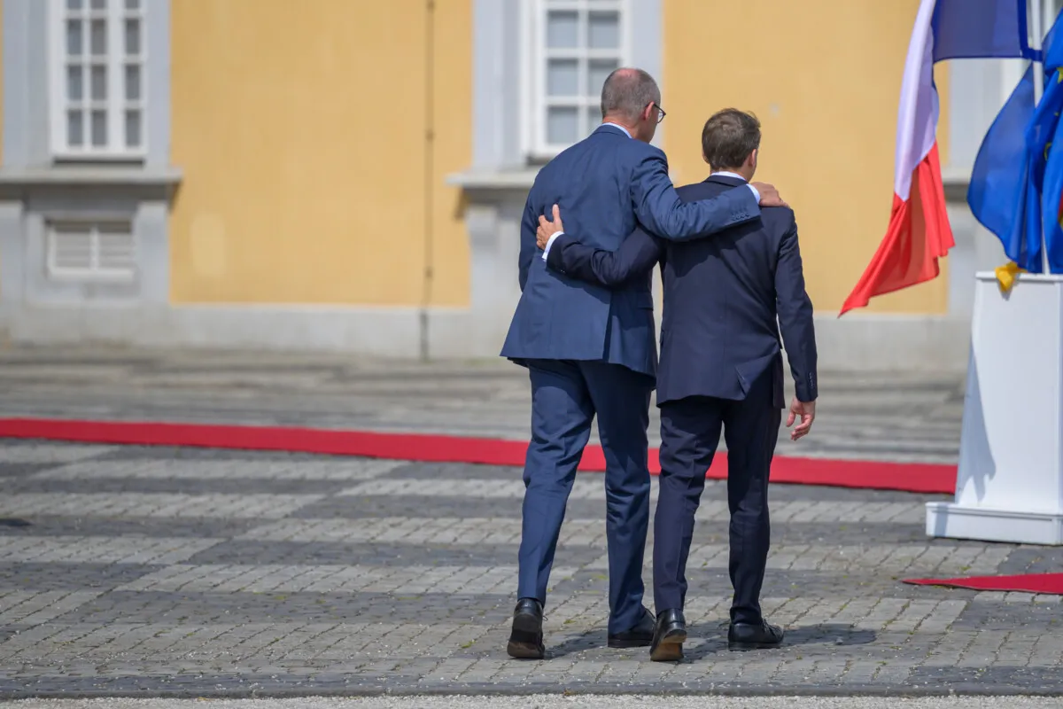 Is the Franco‑German tandem in the EU acting from strength or from weakness?