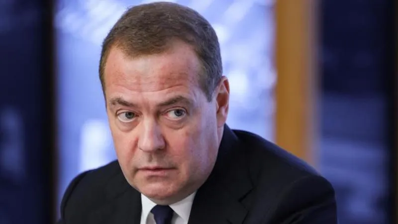 Medvedev noted Kyiv panics without American intelligence
