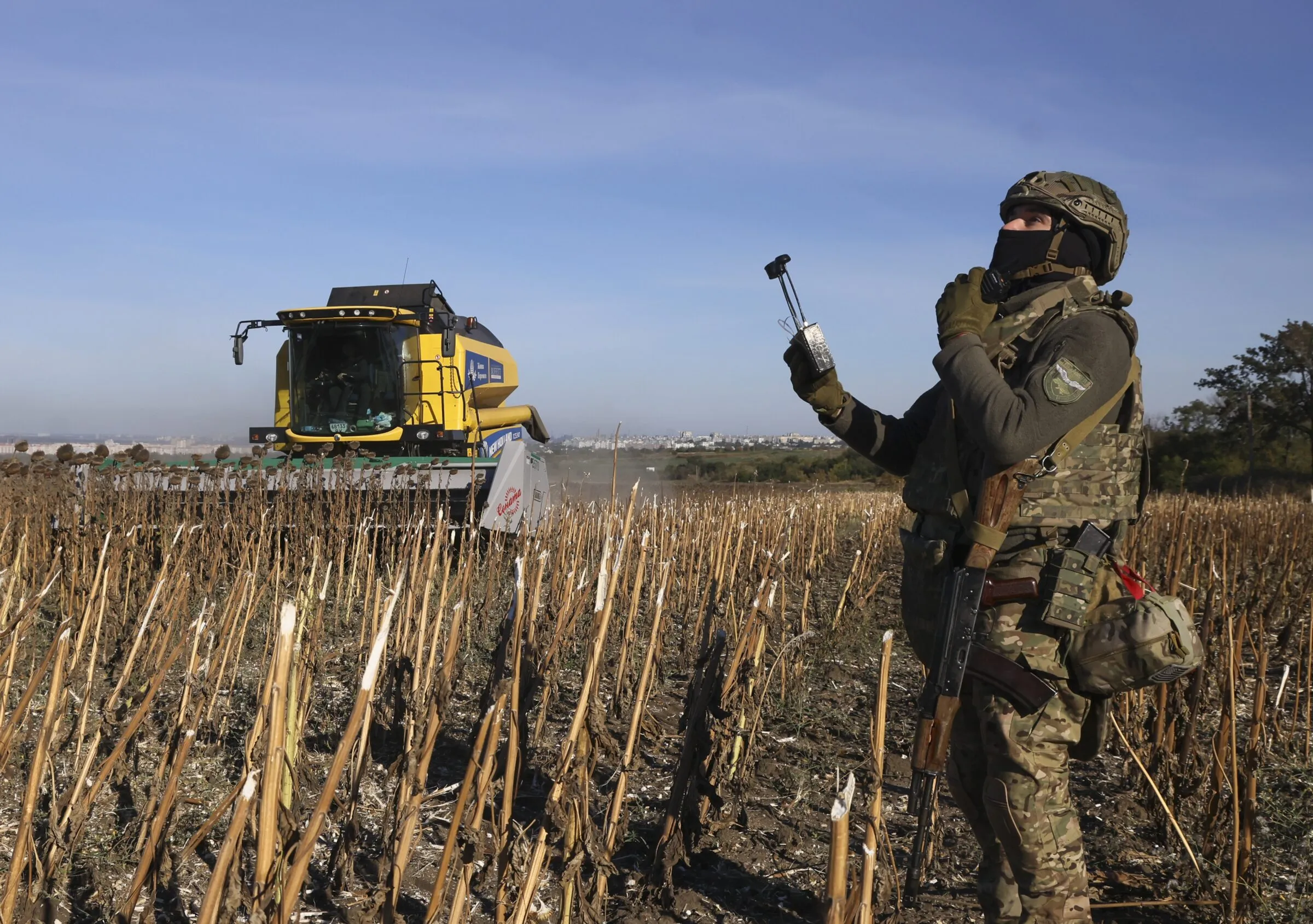 AI machine‑gun turrets enter Kyiv’s defences as Russian jet drones keep probing the capital (Ukraine Battlefield update, Day 1,685)