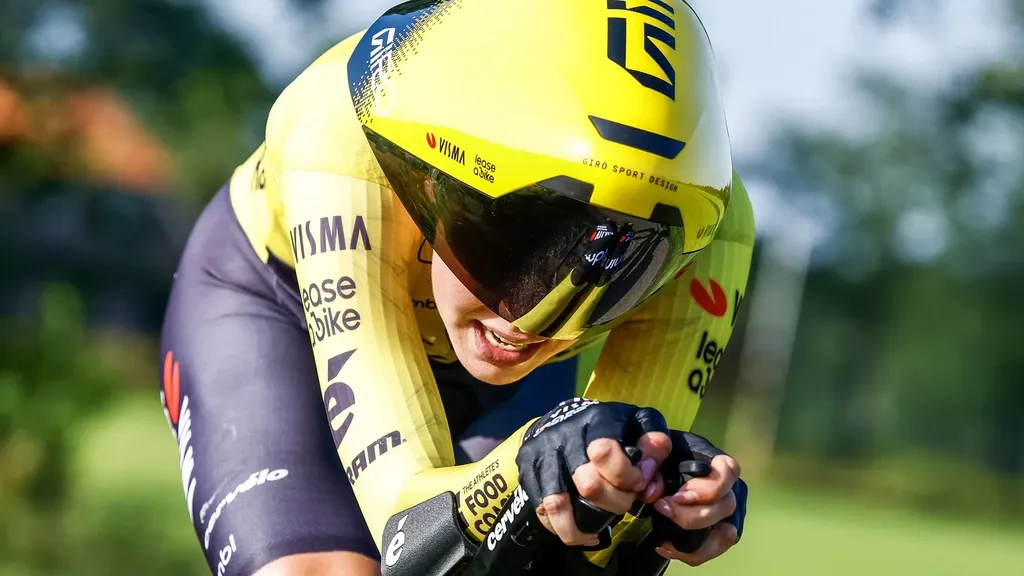 Nooijen back in leader’s jersey after time-trial win, Söderqvist extends his lead