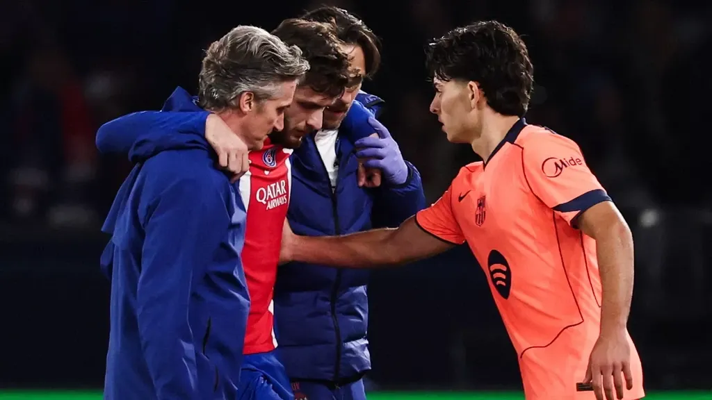 PSG hit by blow as Kvaratschelia out for months with ACL tear