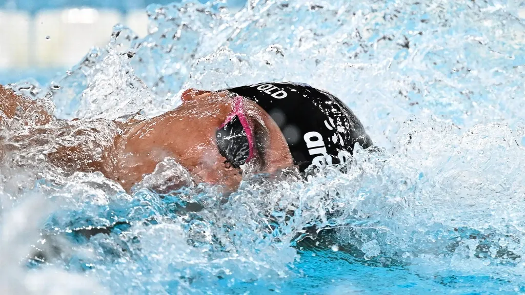 Niewold trims Dutch 100m freestyle record at short-course nationals