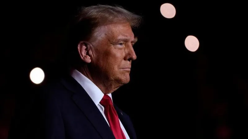 Trump denies stopping intelligence sharing with Kyiv