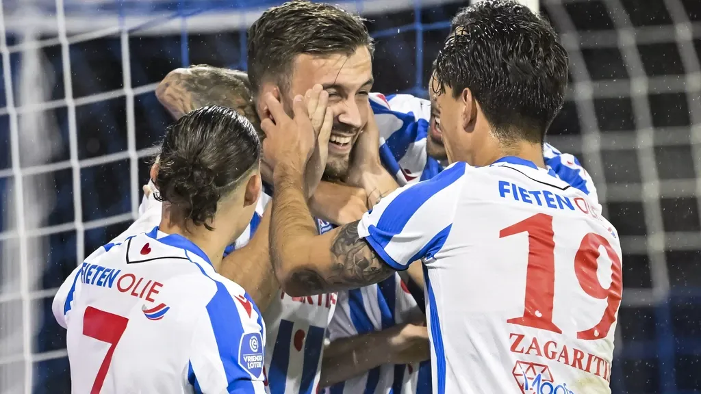 Vente guides Heerenveen to comfortable win with 1,000th goal at Abe Lenstra Stadium