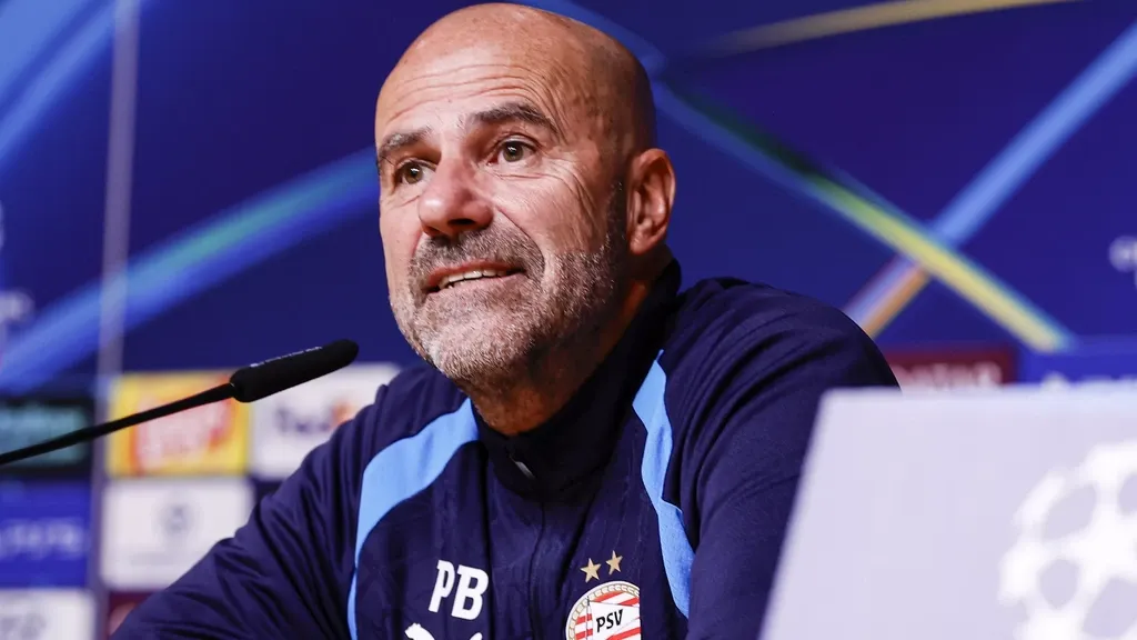 Bosz responds to Farioli's praise: 'Can only take my hat off to what he does'