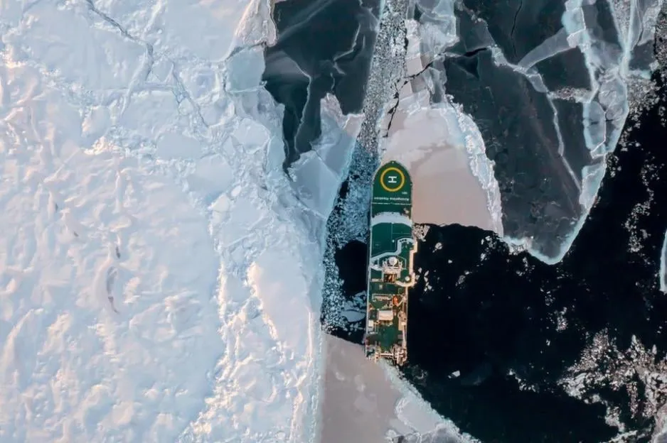 Greek billionaire’s ships kept Europe supplied with €2.35bn of Russian Arctic gas this year