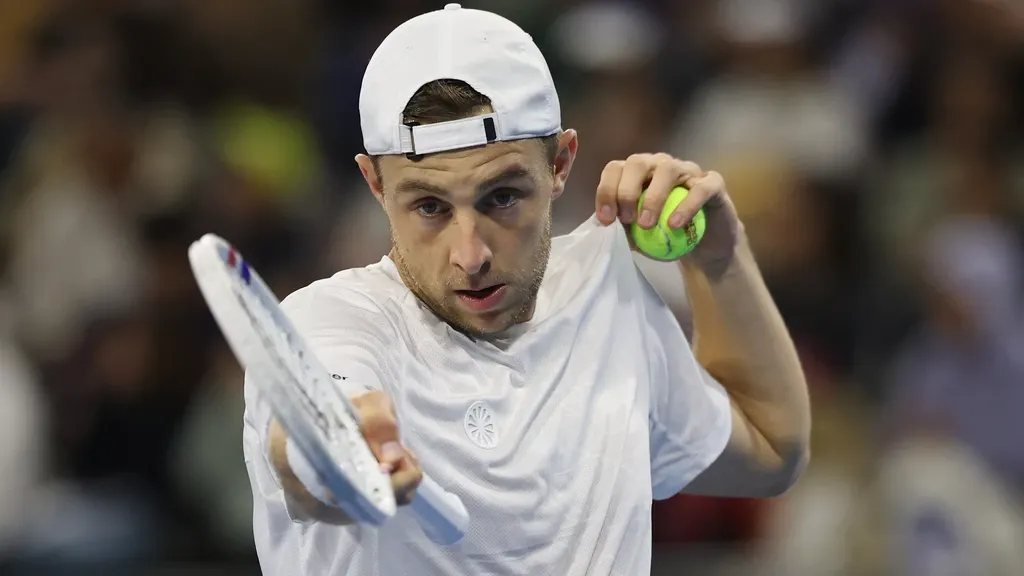 Griekspoor edges young German in Brussels, sets personal ace record