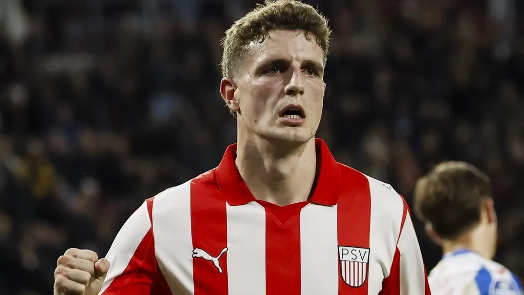 PSV resumes Eredivisie with narrow win as wasteful Heerenveen fail to punish
