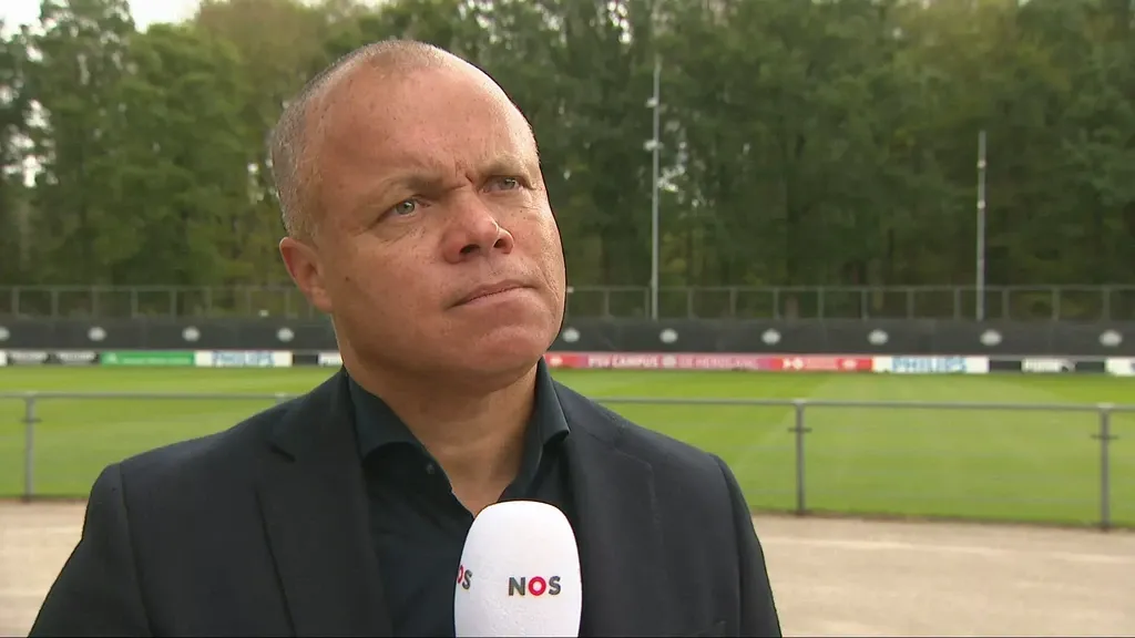 Stewart on PSV's busy transfer summer: 'It was a push-and-pull process'