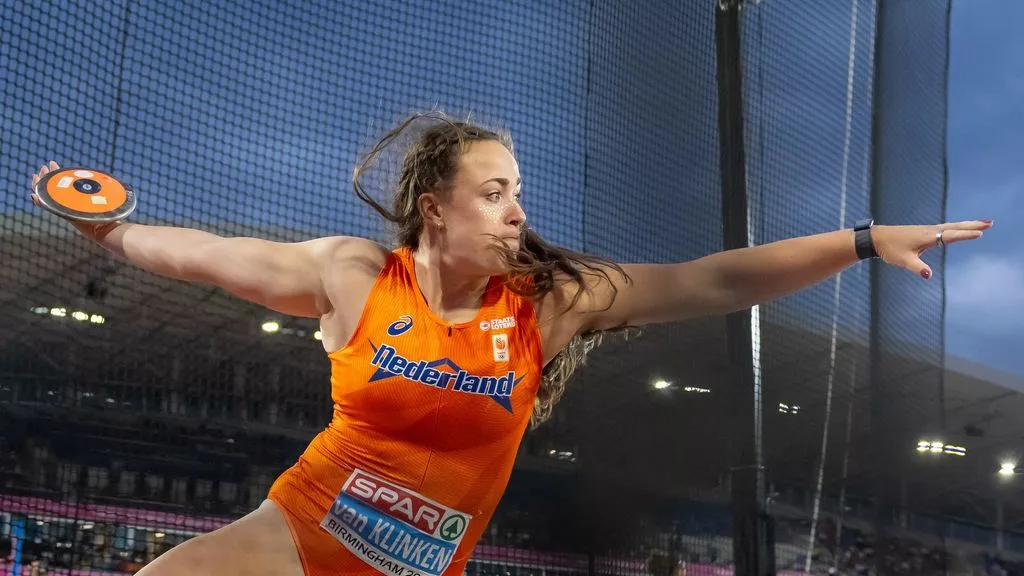 Van Klinken lives up to favourite status with discus gold at European Championships