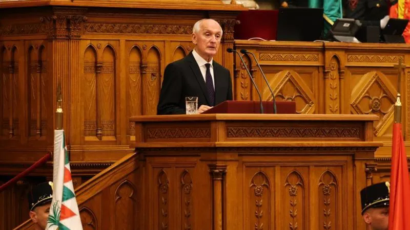 Andras Baka Sworn In as Hungary’s President