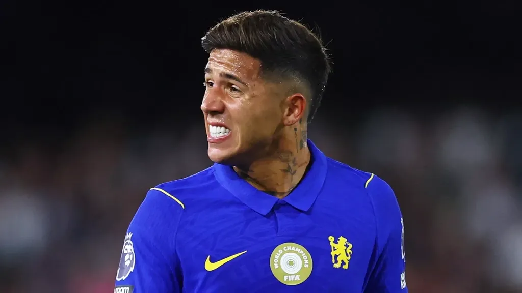 Manchester City matches Premier League record: €145 million for Fernández