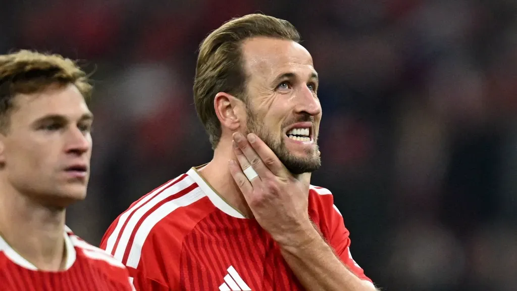 Classic between Bayern and Dortmund ends in draw, Ballon d'Or winner Kane misses penalty
