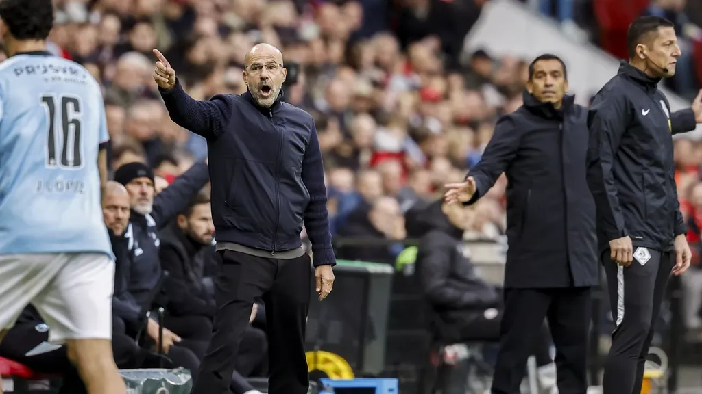 Bosz frustrated by PSV dropping points vs Feyenoord: 'We were clearly the better side'