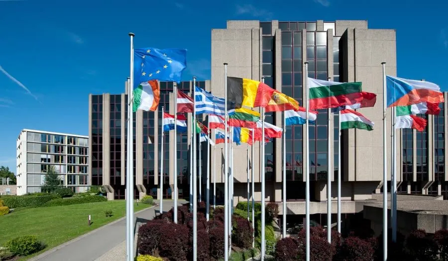 Auditors: EU let member states weaken recovery targets after asking for payouts