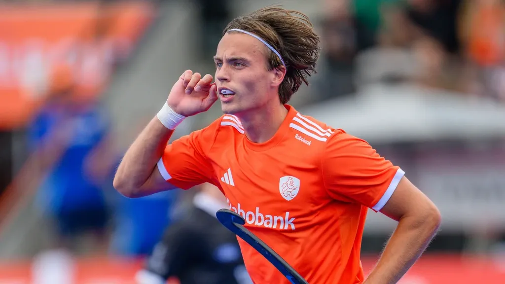 Hockey players take big step toward World Cup semi-finals with hard-fought win over India