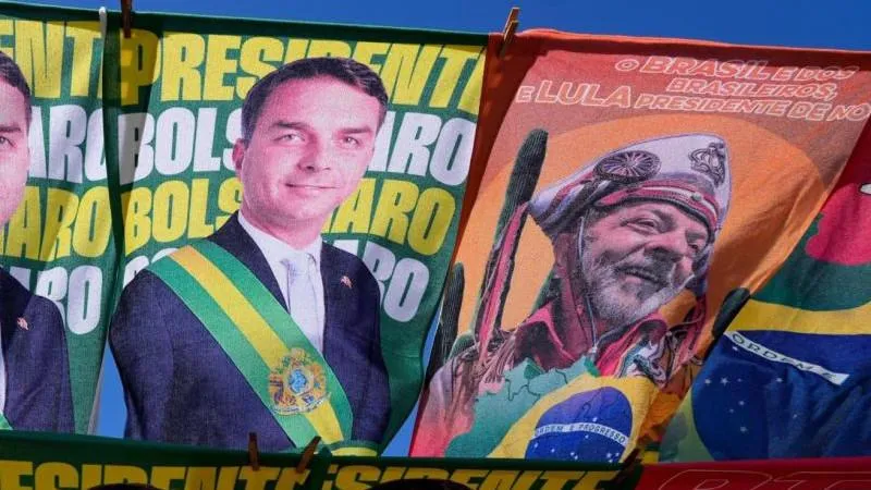 Bolsonaro Leads in First Round of Brazil's Presidential Vote, Showing Strong Right-Wing Support