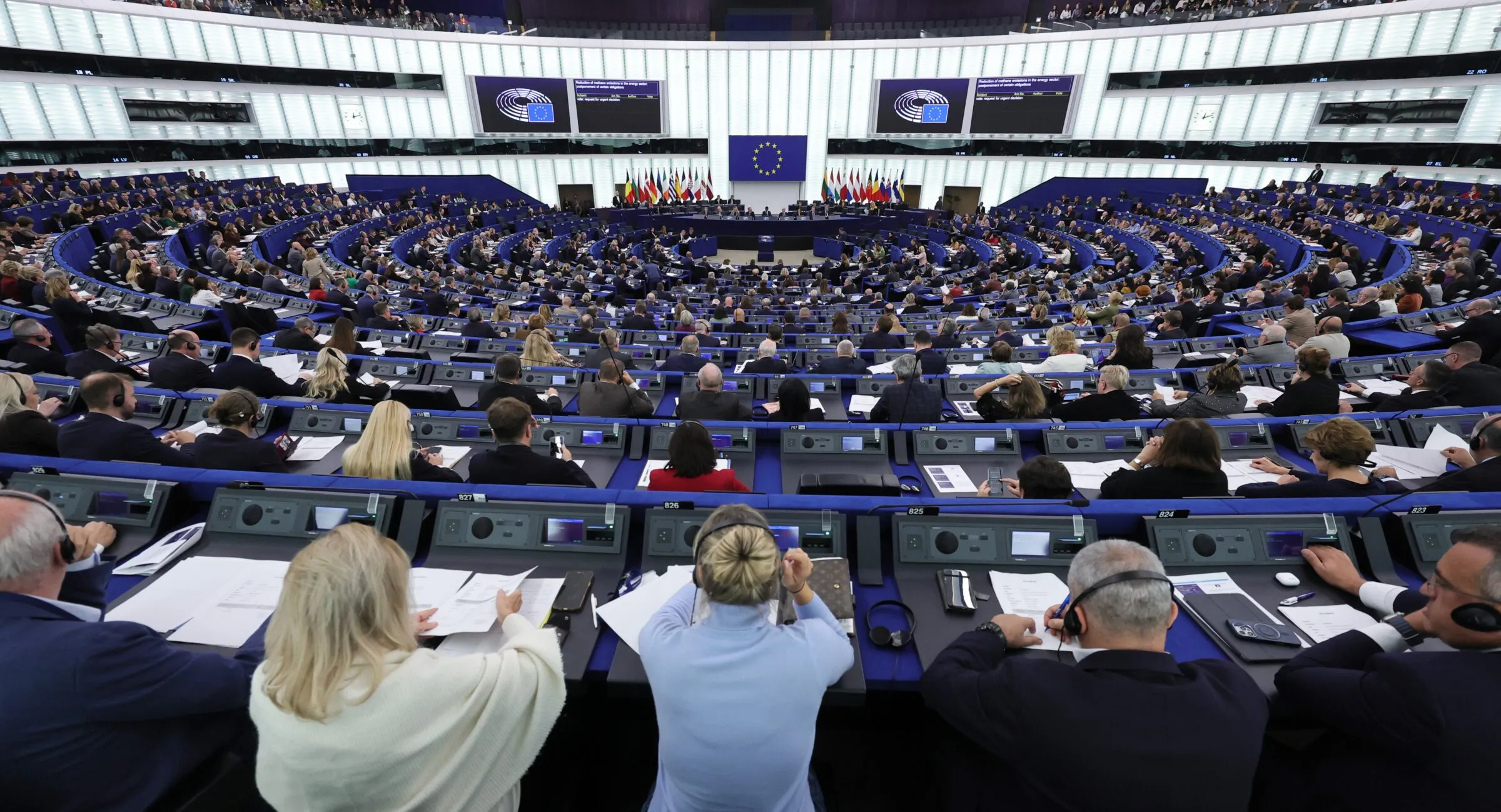 MEPs welcome UK ‘rejoin’ push as chance to correct Brexit and rebuild ties