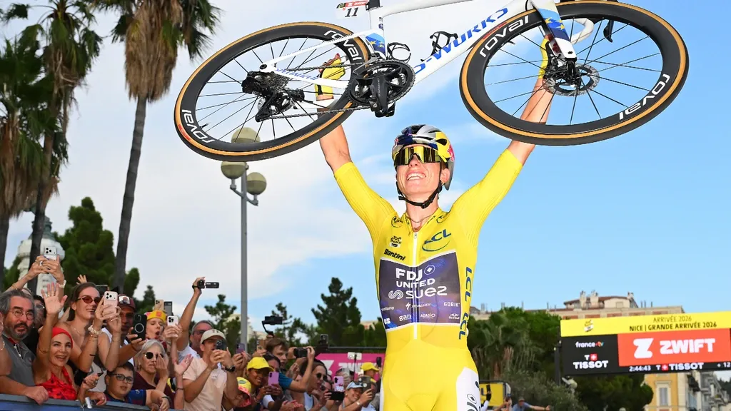 Vollering breaks rival Niewiadoma on final climb to seal second Tour win