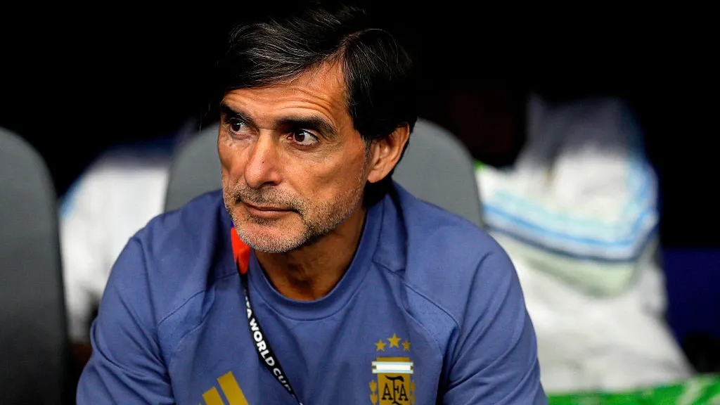 Argentine assistant apologizes, Gavi says Paredes doesn't need suspension