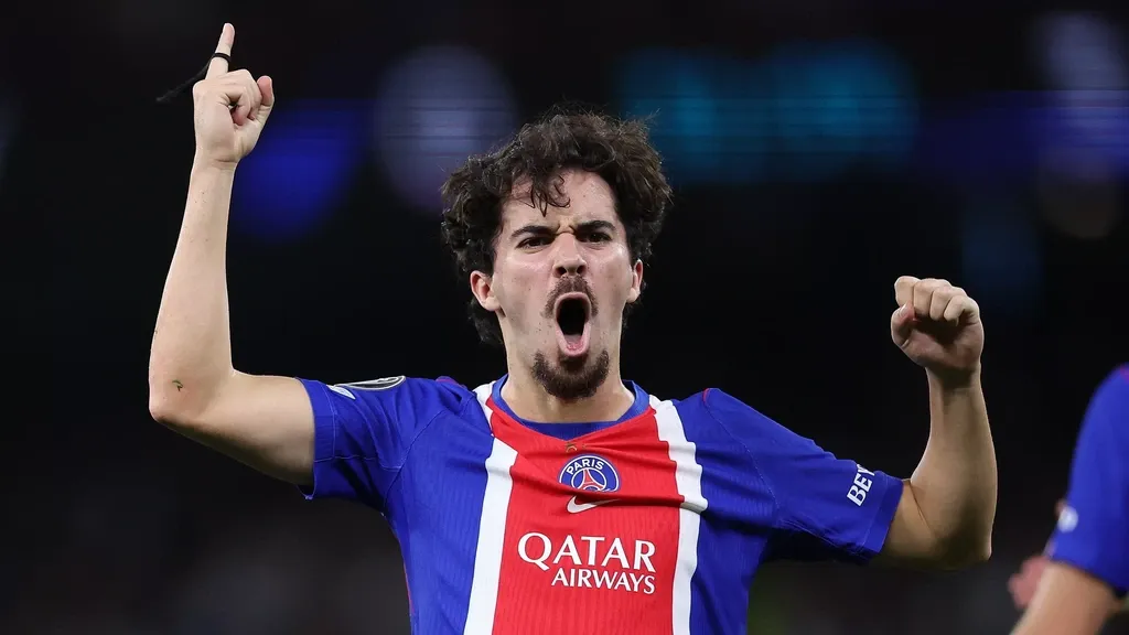 Paris Saint-Germain overwhelms Manchester City in the Champions League