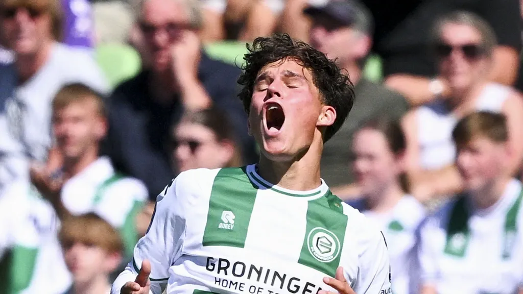Groningen comfortably beats Utrecht after quick opening goal