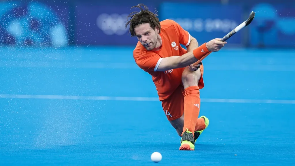 Veteran defender Lars Balk retires from Dutch national team after 11 years and 176 caps