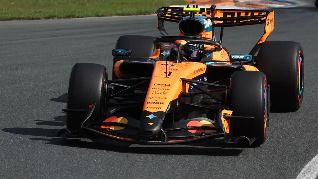 Norris takes Zandvoort pole for final race, Verstappen only seventh