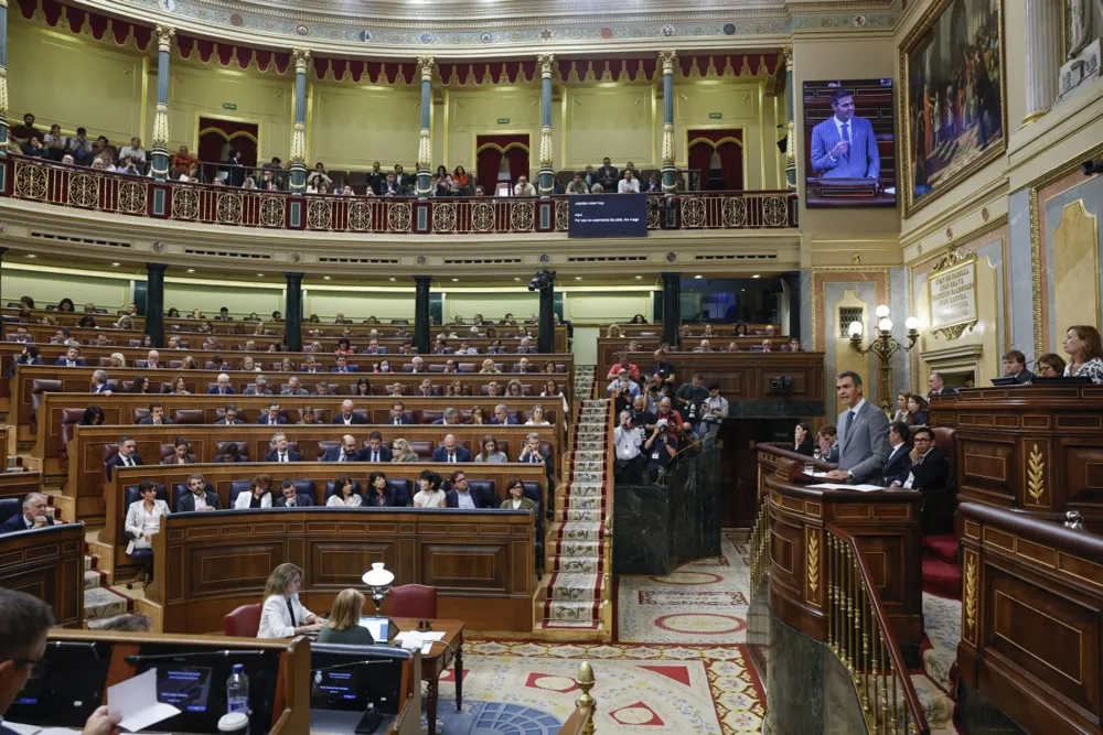 Spain’s 54-day sprint to the polls: can Sánchez’s housing gamble block the hard right from joining government?