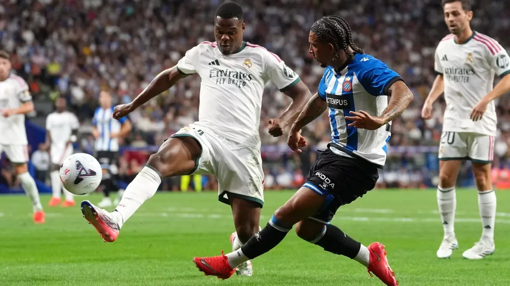 Real Madrid clinches last-minute win in Dumfries debut as Mourinho makes successful return