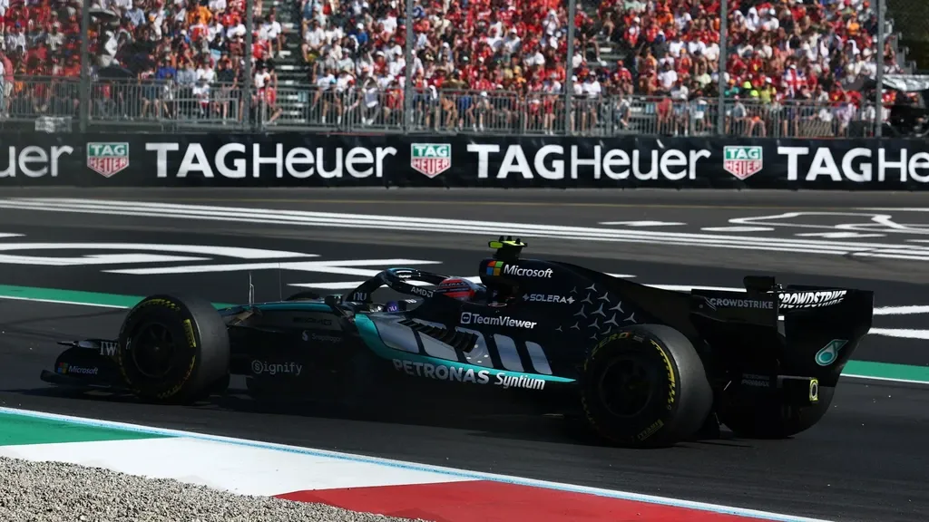 Spectacular Antonelli wins the Monza GP from 19th, Verstappen third