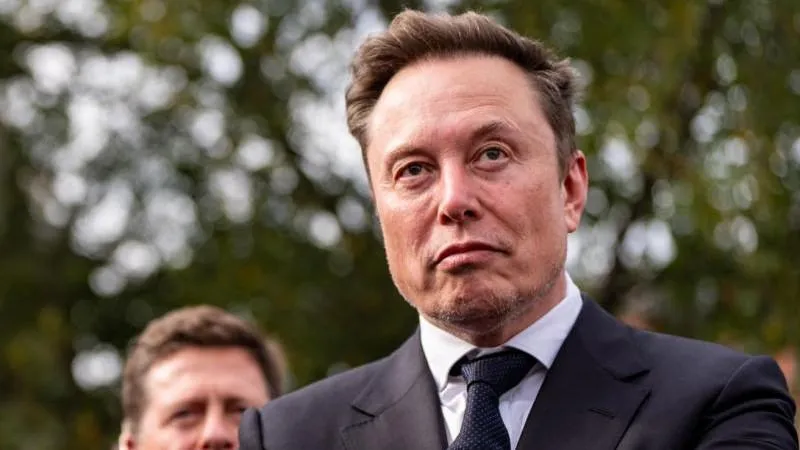 Musk responds to Fedorov’s claims about Starlink speed, emphasizing civilian use