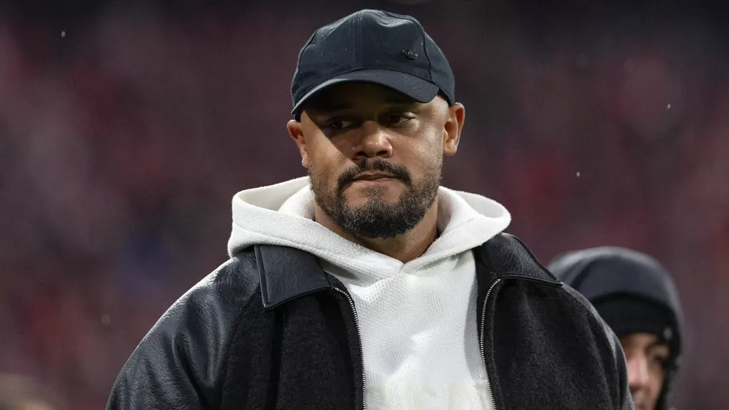 Kompany discharged from hospital after meninges irritation left him unwell