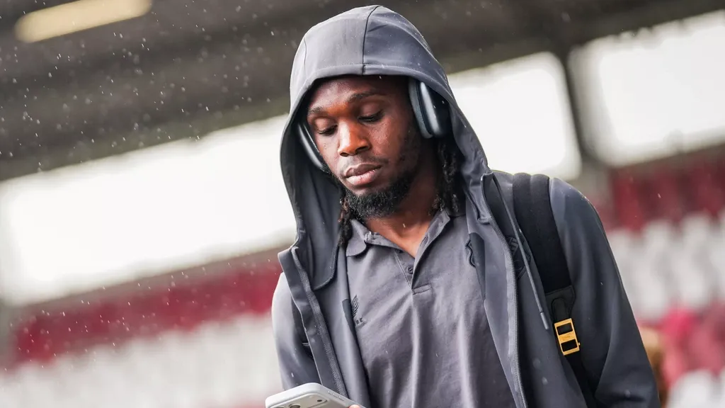 Utrecht fullback Zagré nearly faced Messi — but the dream burst like a soap bubble