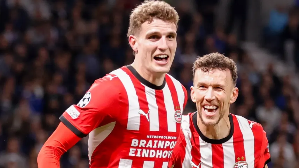 PSV fights its way to fine win over Farioli's Porto in Champions League