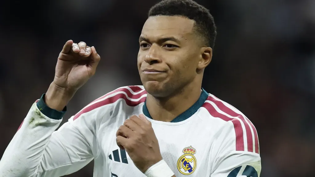 Showman Mbappé weaves through and Panenka-chips Sevilla as Real Madrid win 4-1