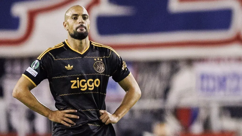 False start for Ajax in Conference League debut: humiliating defeat at Hajduk Split