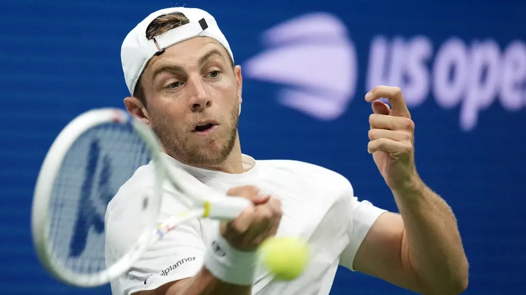 Griekspoor bowing out of US Open despite flying start