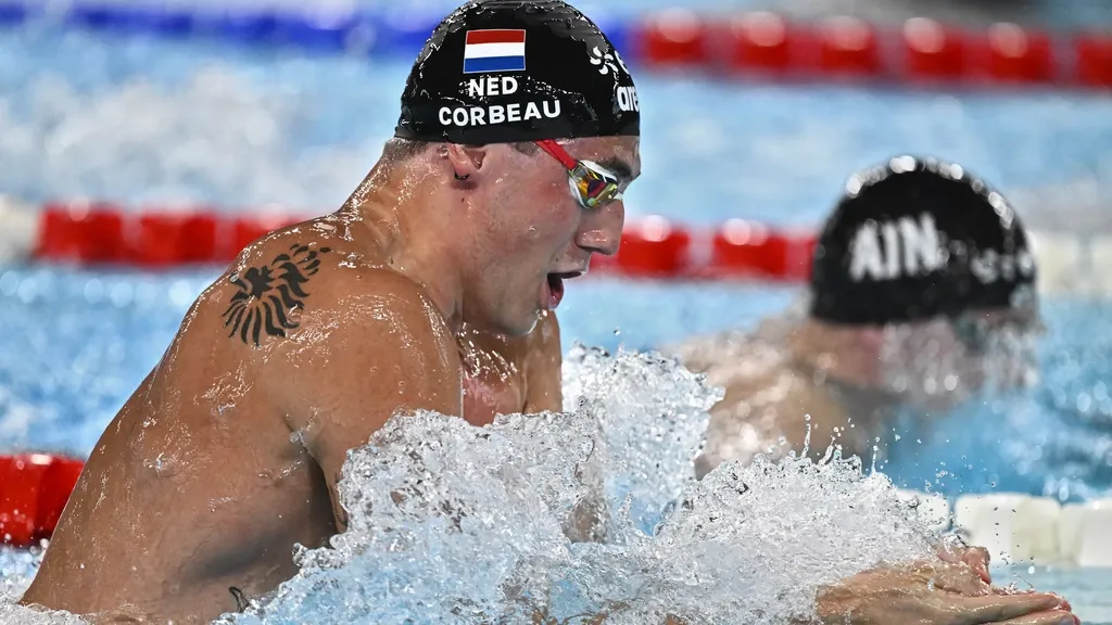 I watched Corbeau swim to silver in the 200m breaststroke final at the European Championships in Paris