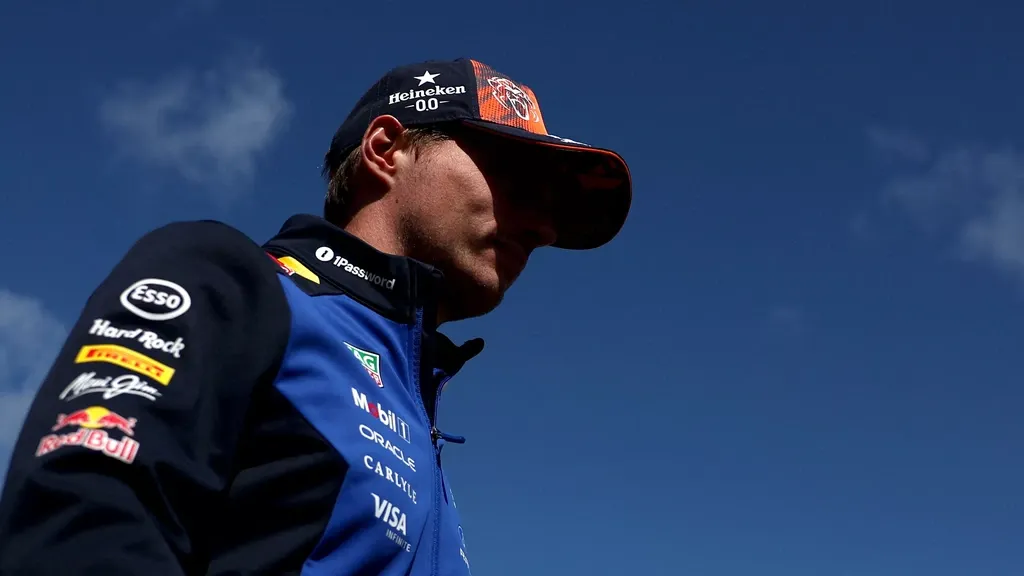 Verstappen forced out after crash in opening lap of what may be his last home race in Zandvoort