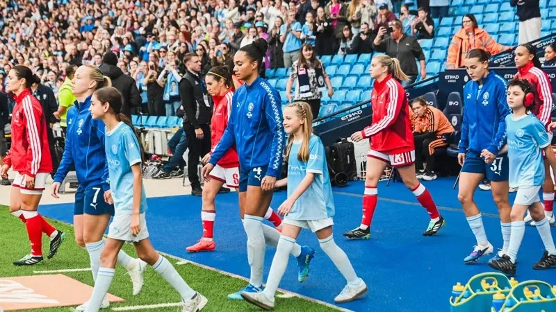 Women's football is big business — but many players still have to scrape by