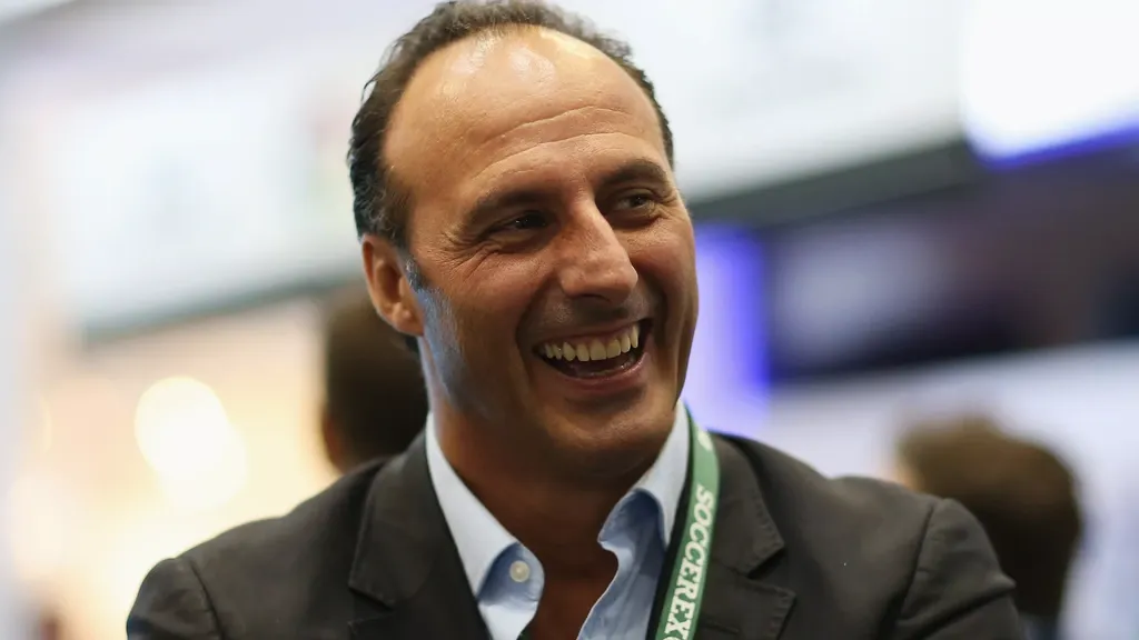 Former footballer Vega to become first challenger to Infantino in FIFA election