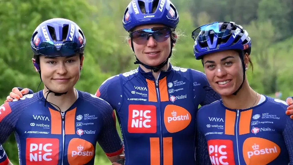 Former rider Peperkamp accuses Picnic‑PostNL of negligence: "The fear is still there"