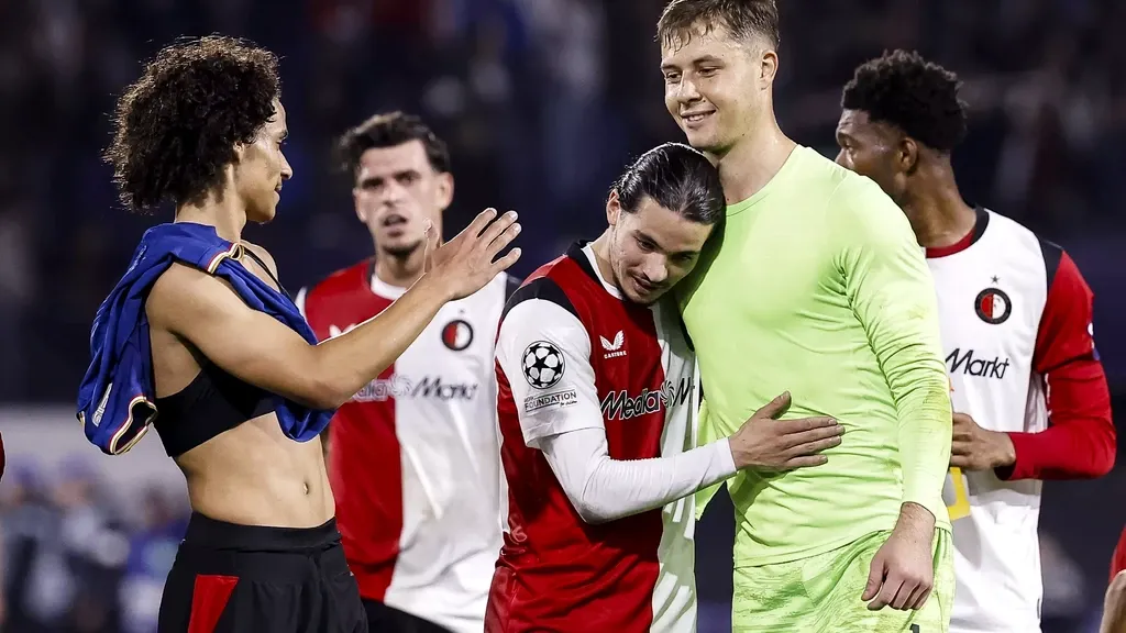Feyenoord is on fire and cherishes Hadj Moussa after win over Como: 'Player for the top'