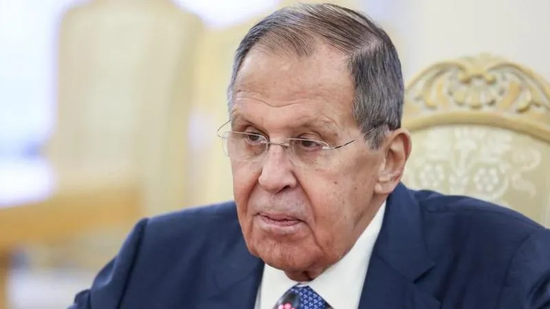 Pezeshkian Holds Meeting with Russia’s Lavrov, Strengthening Ties