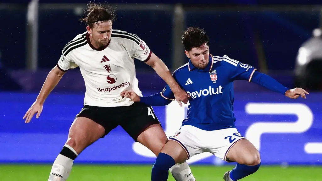 De Ligt returns for Manchester United — but Como hands them a heavy 4-1 defeat