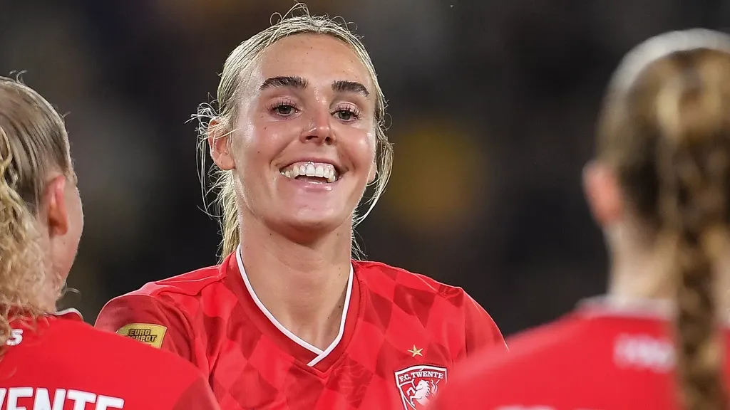 FC Twente women humiliate AZ (5-0) — Roord shines with two goals and two assists